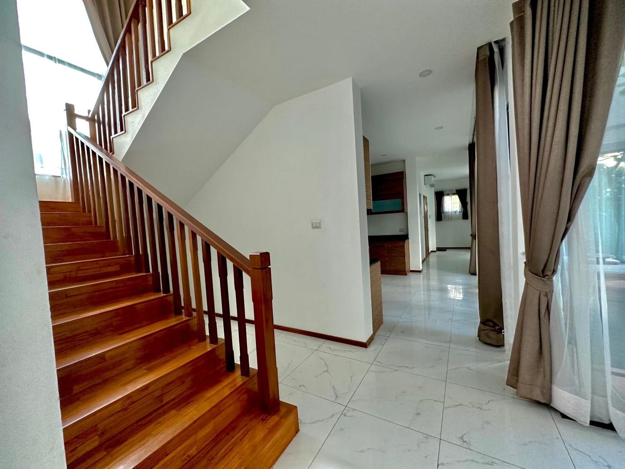 Chic Villa 6 Chiang Mai Bagian luar foto